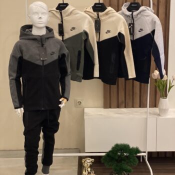 Nike Tech Fleece детски черен-сив