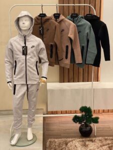 Nike Tech Fleece сив детски комплект