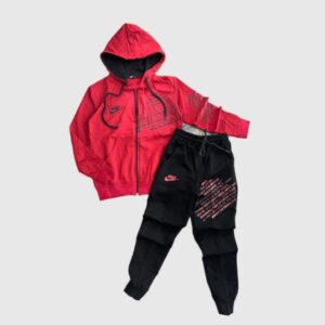 Nike детски спортен екип червен