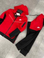 Nike Tech Fleece в червено и черно спортен екип
