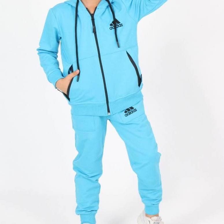 Adidas спортен екип светло син Adidas спортен екип светло син