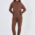 Nike Tech Fleece Windrunner дамски комплект кафяв