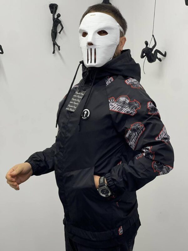 Trapstar черна ветровка с надписи