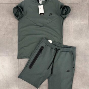 Nike Tech Fleece зелен къс екип