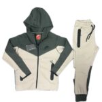 Nike Tech Fleece детски зелено и бежово