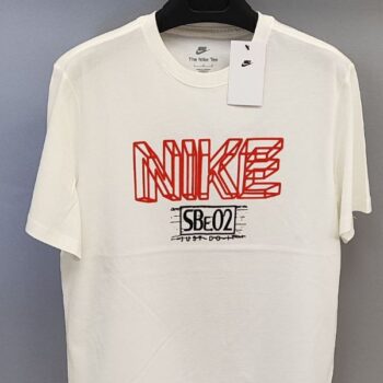 Nike SBe02 мъжка тениска бял цвят