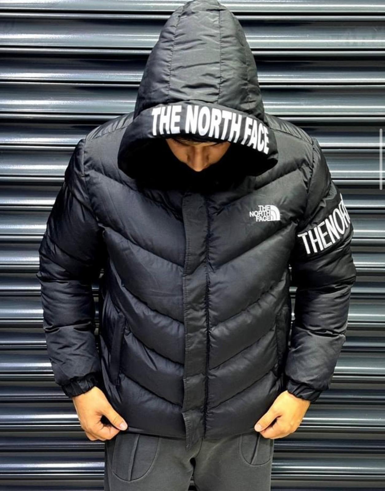 The North Face яке зимно черно The North Face яке зимно черно