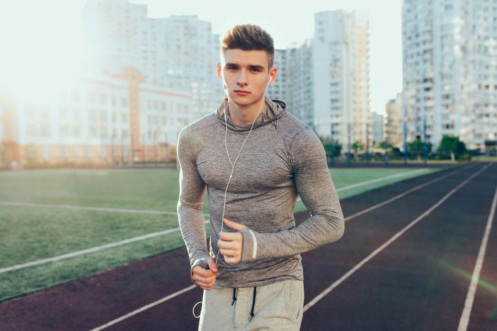 Мъжки спортни екипи-r