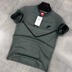 Tech Fleece сива тениска Nike