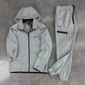 Under armour екип сив