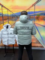 Trapstar яке късо мента